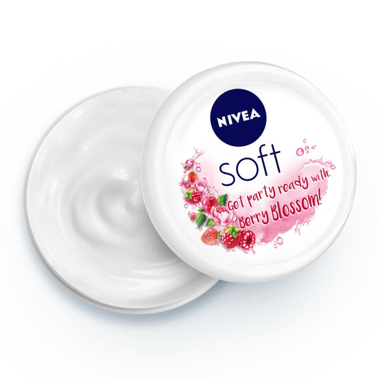 Nivea Soft Berry Blossom Moisturiser Creme